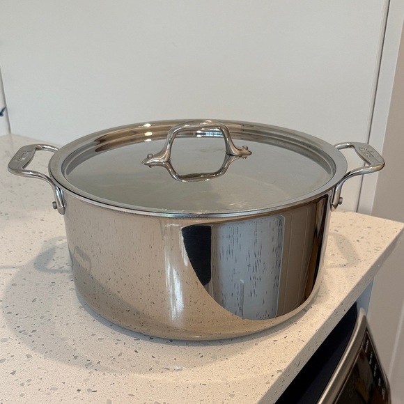 All-Clad D3 Tri-Ply Stainless Steel Stock Pot 8 qt. - Picture 1 of 5